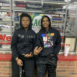 Meet your Posher, Davieaun